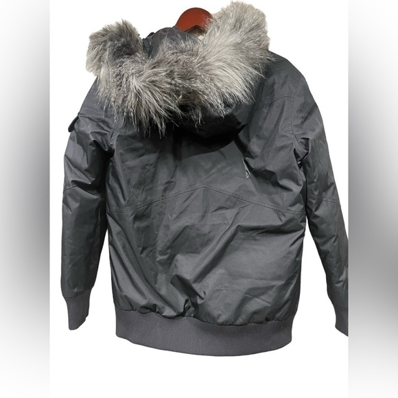 Basin and Range Sparrow Hawk Down Bomber Jacket Size Small Black Faux Fur Hood - Picture 9 of 11